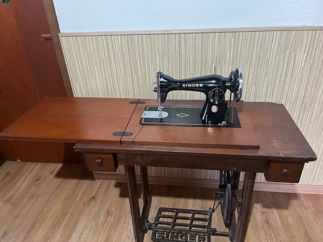 Máquina de costura Singer - Foto 6