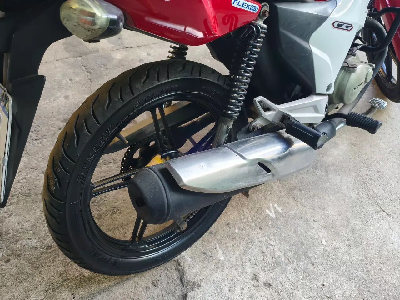 Titan 2015 vermelha  - Foto 3
