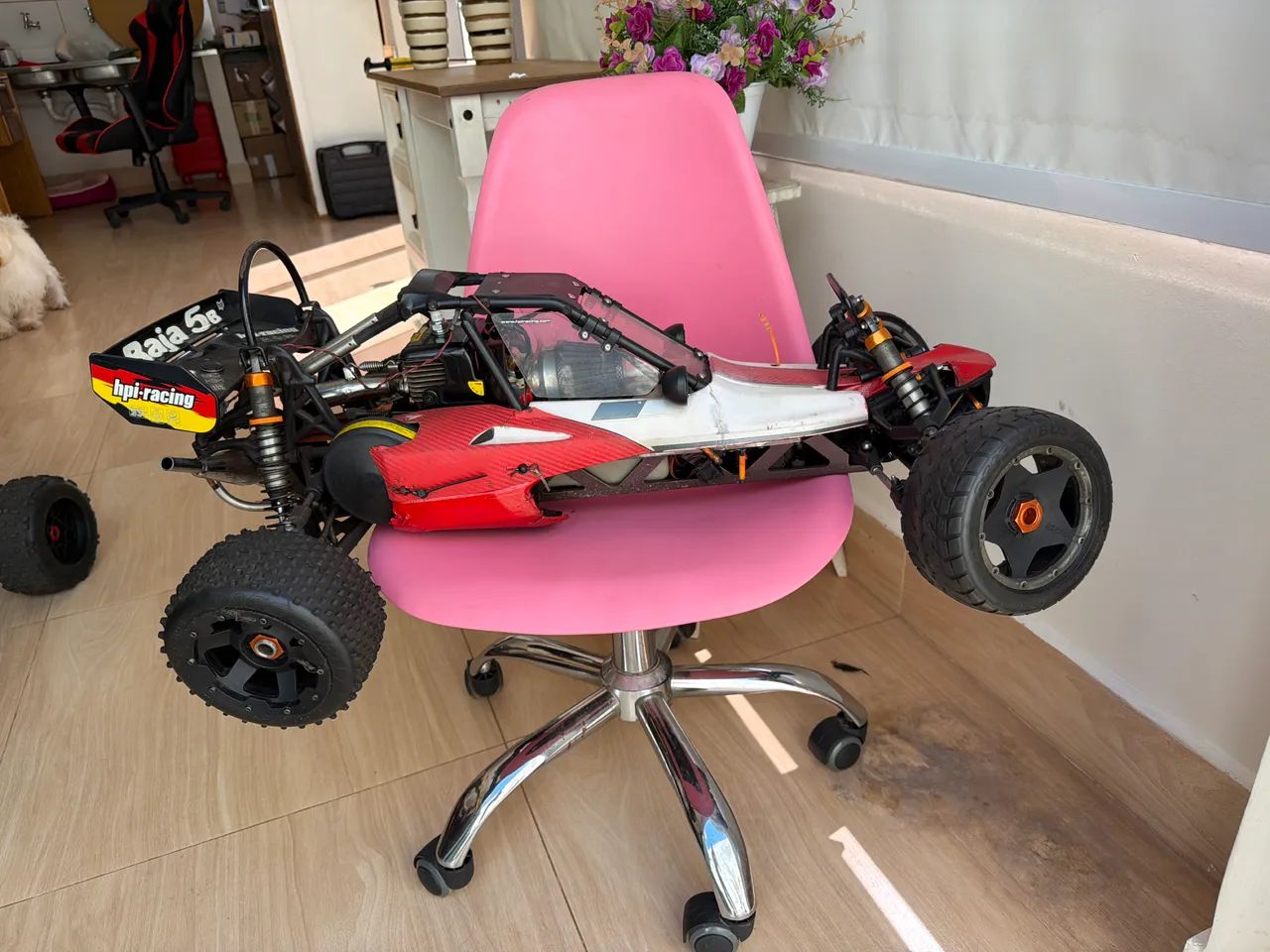 値引きしました。hpi baja 5B  26CC  ﾌﾟﾛﾎﾟ付き  取りに来られる方　 HPI Baja 5B 1/5 Gasolina Revisado 26cc - Sem Rádio - Hobbies e