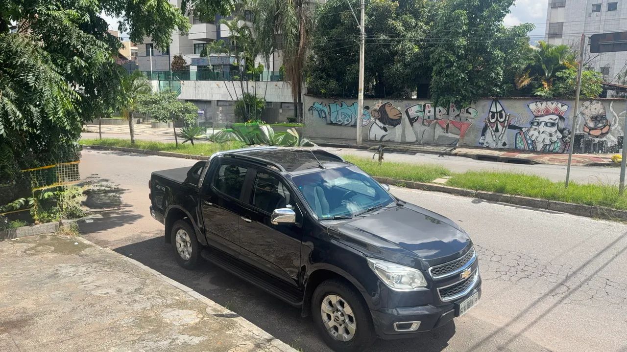Chevrolet S10 Pick-up LTZ 2.8 TDI 4X4 CD Dies.aut 2014 - Foto 6