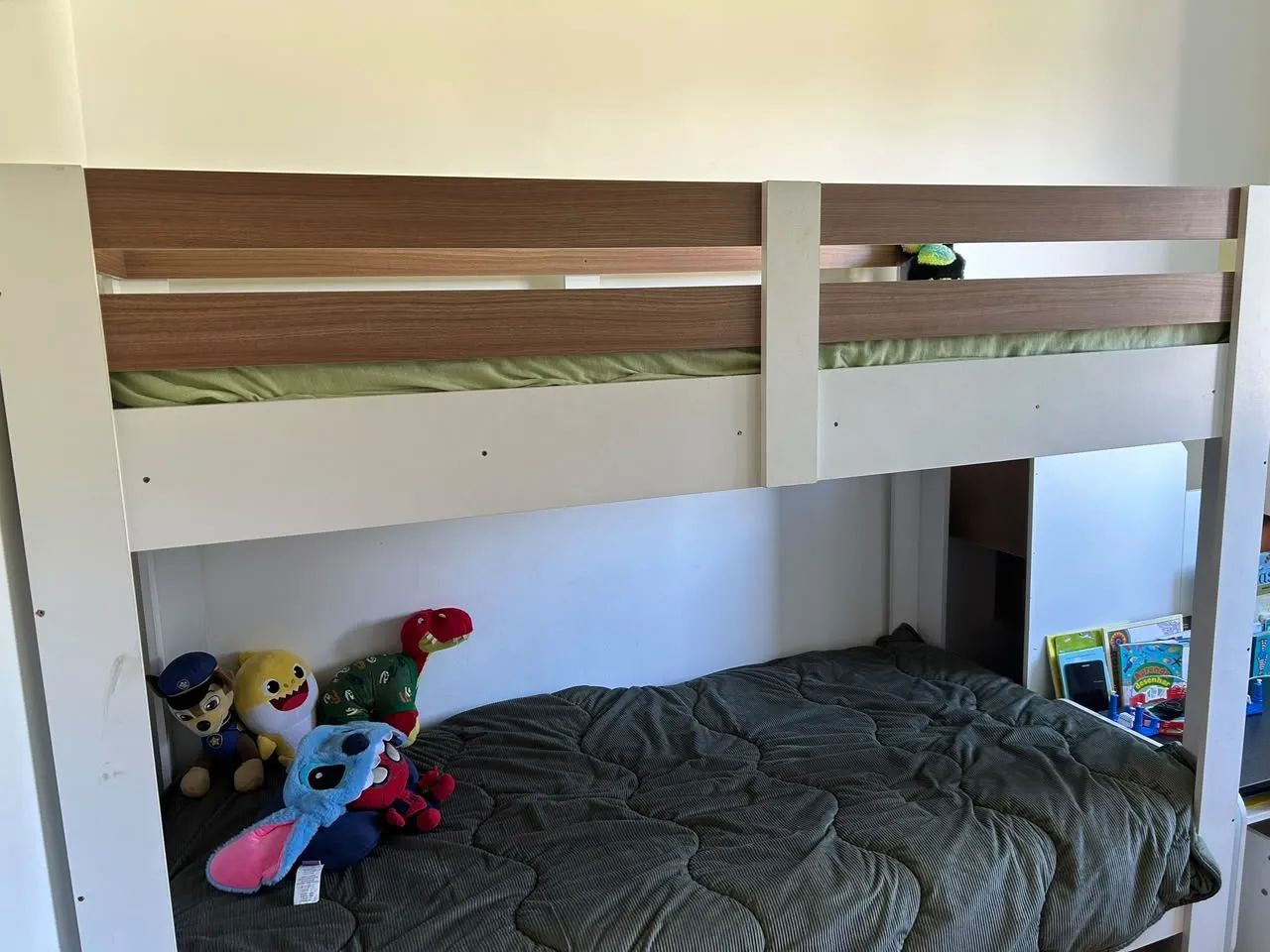 Cama beliche infantil com gavetões - Foto 4