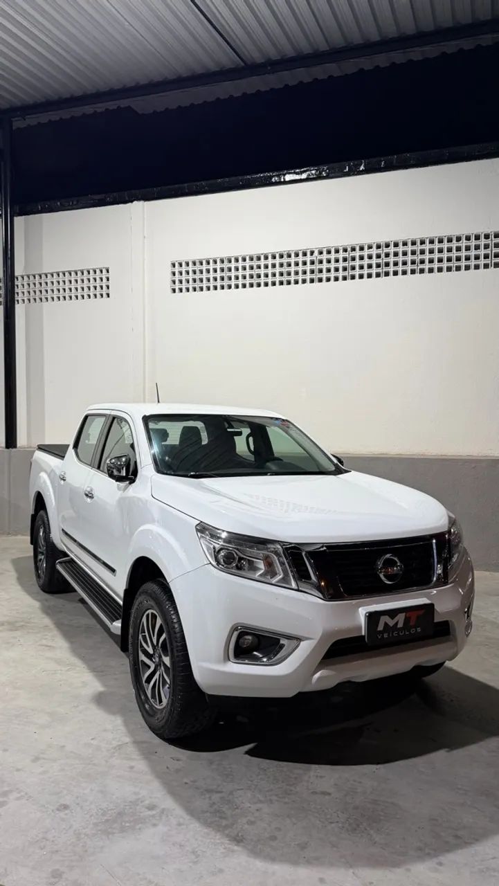 Nissan Frontier XE CD 4X4 2.3 BI-TB DIESEL AUT. 2020
