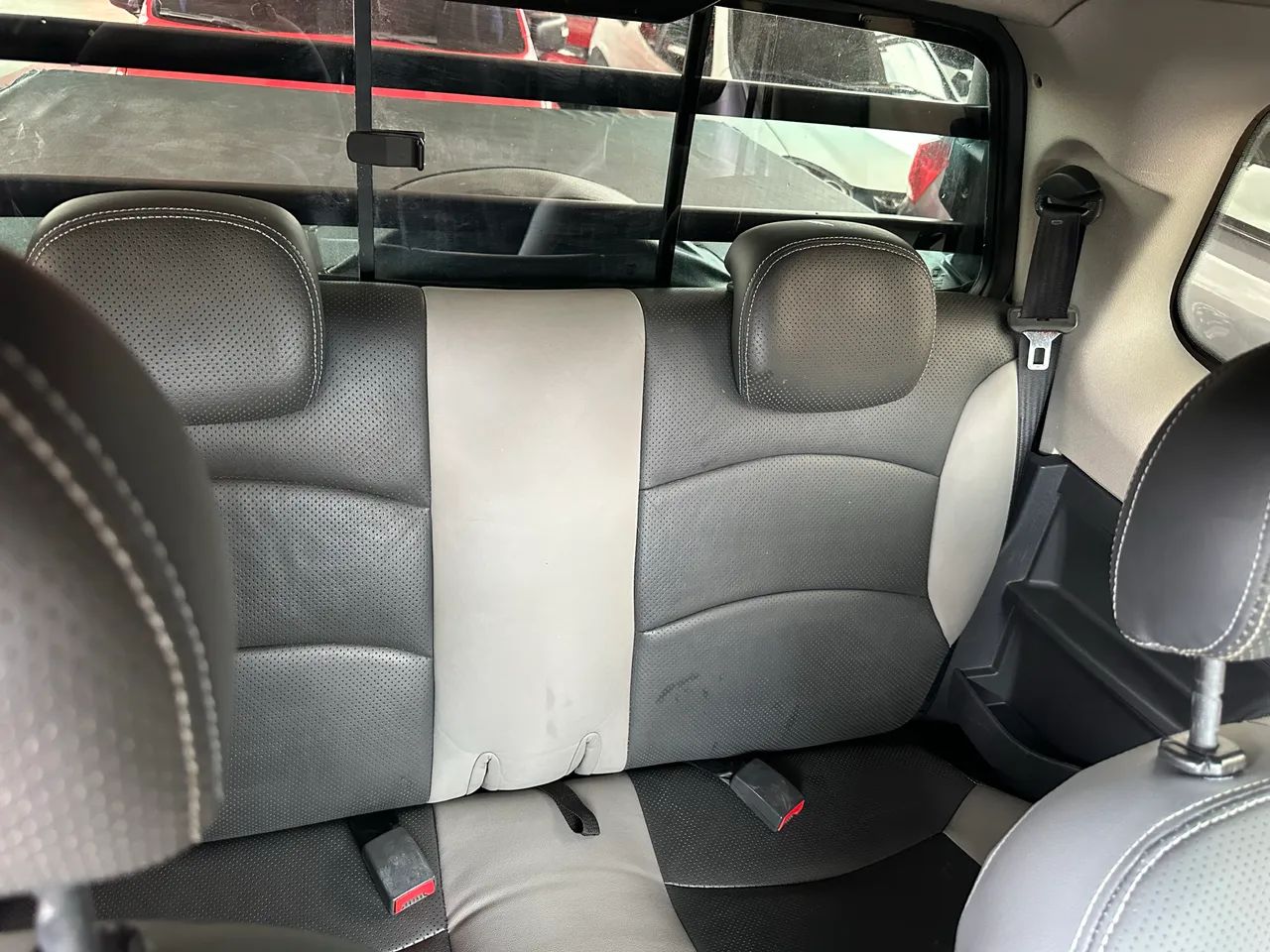 Fiat Strada Adventure1.8/ 1.8 Locker Flex CD 2013 - Foto 3