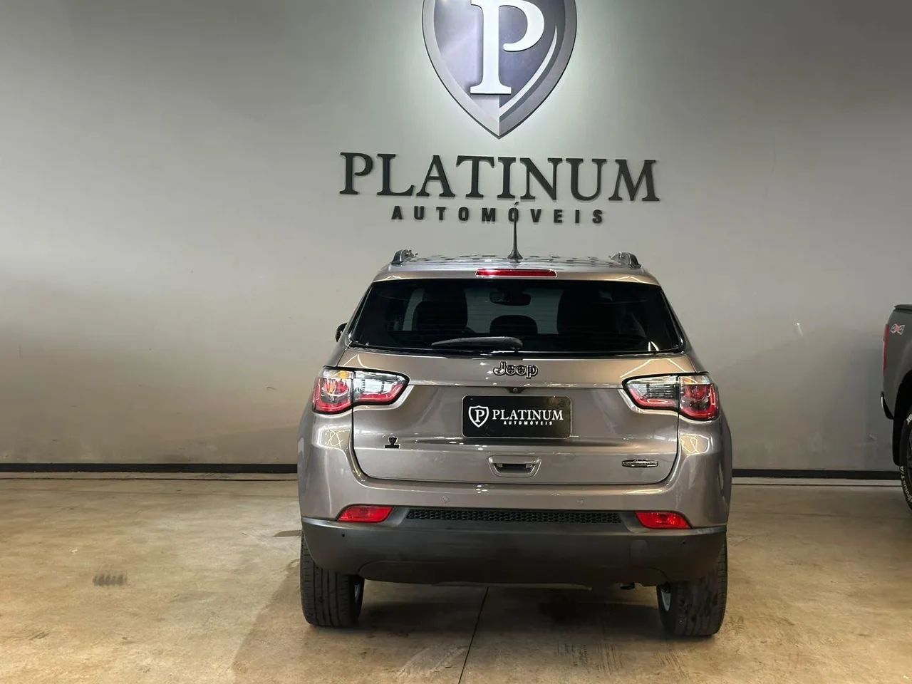 Jeep Compass Longitude 2.0 4X2 Flex 16V Aut. 2017 - Foto 5