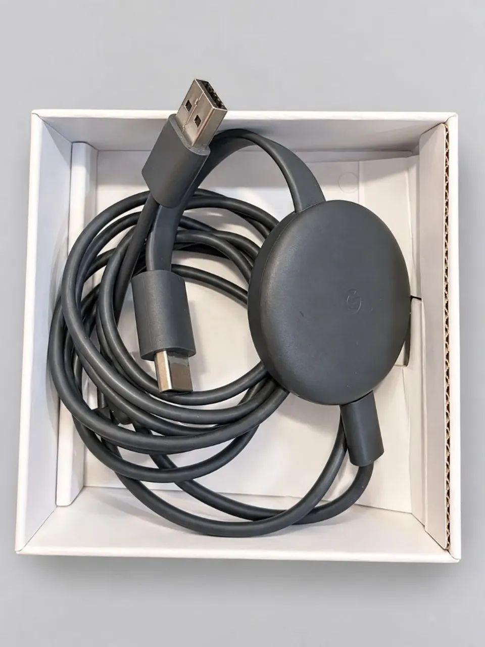 Chromecast com cabo USB e caixa - Foto 2