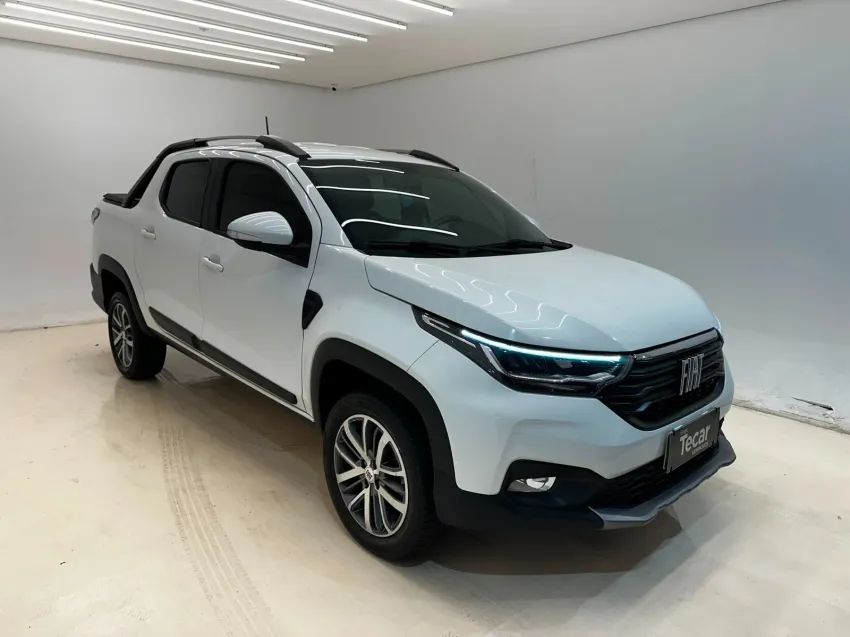 Fiat Strada Volcano 1.3 Flex 8V CD 2023 - Foto 3