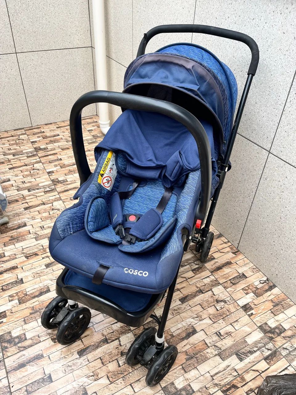 Bebê conforto com carrinho 