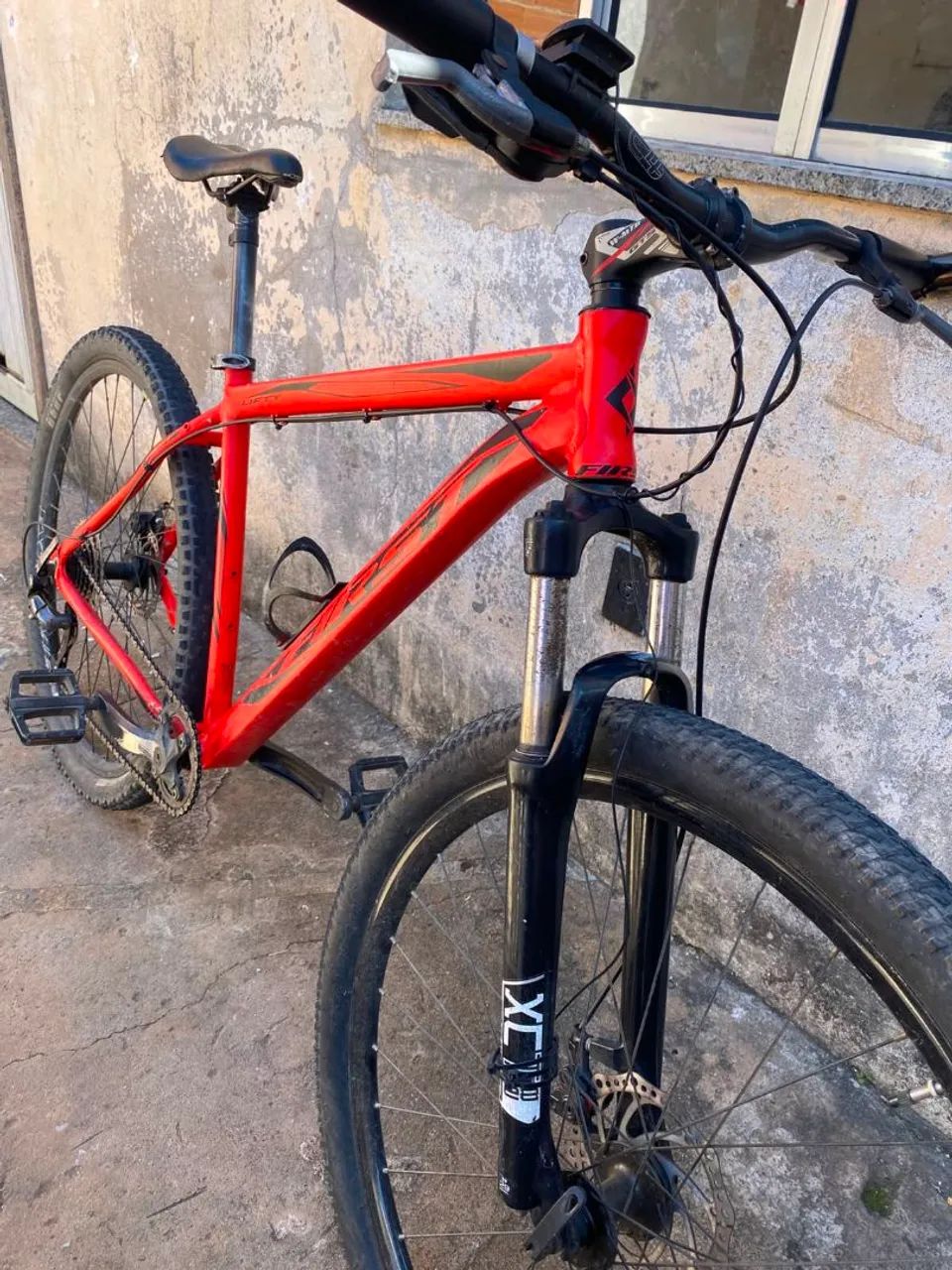 Bicicleta First Aro 29 - Quadro 19 | Ótimo Estado - Foto 3