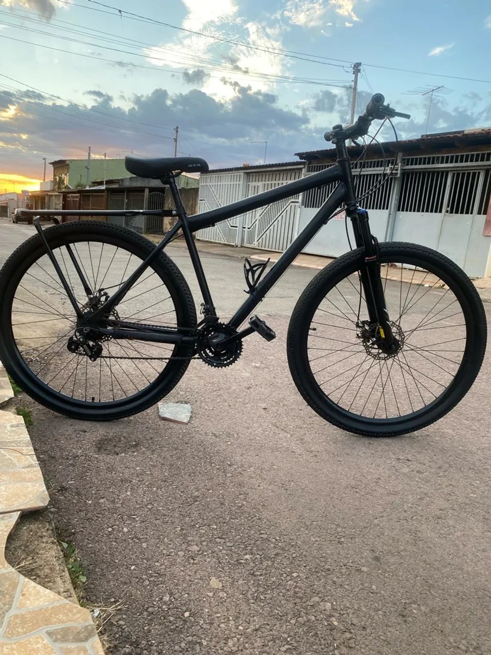 Bike titan aro 29 preta  - Foto 5