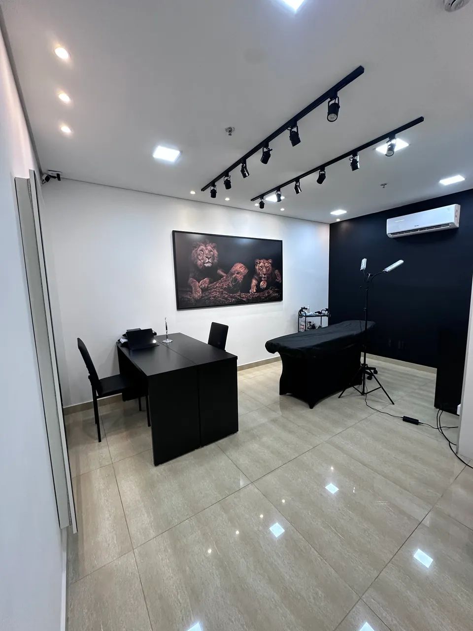 Vendo mesa preta - somente 1 (última)   - Foto 4