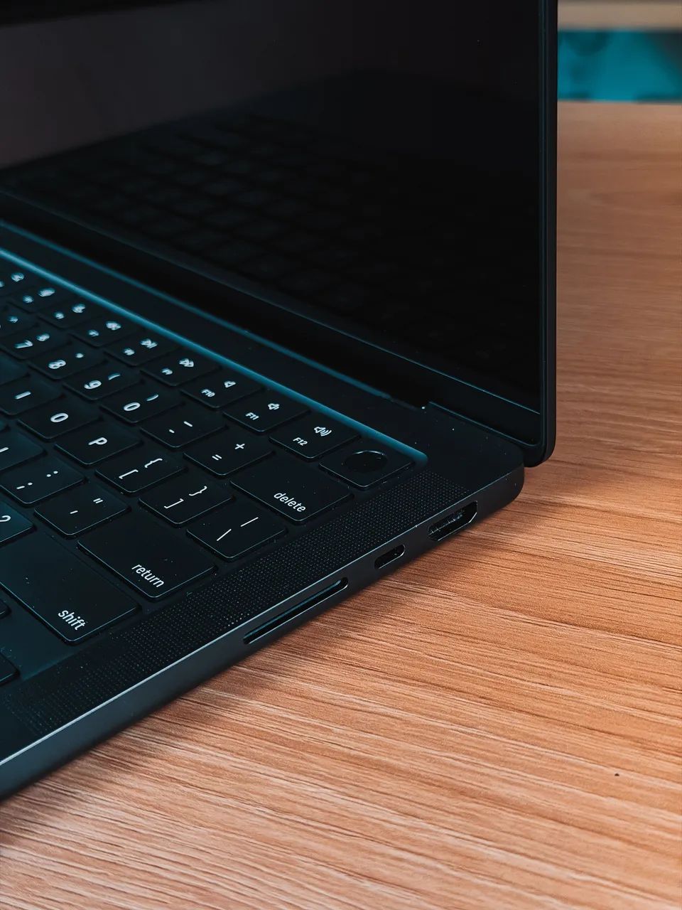 MacBook Pro M4 Pro 14 48GB 512GB  - Foto 4