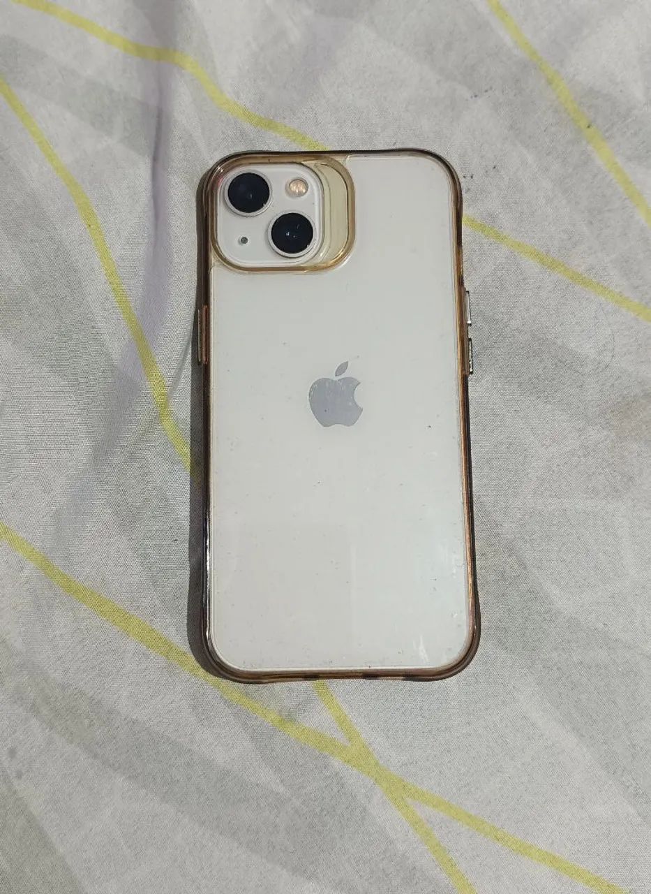 iPhone 13 bateria 84% (acompanha carregador original)