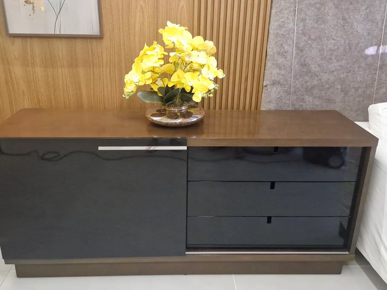 Buffet para louças com gavetas e prateleiras - Foto 2