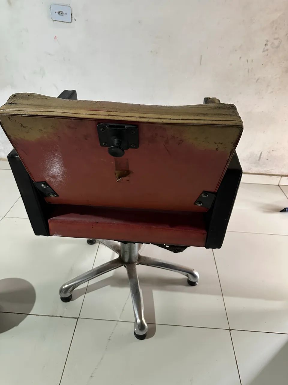 Cadeira barbearia  - Foto 3