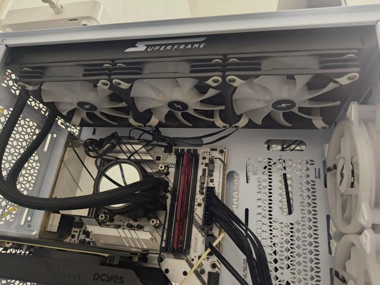 Water Cooler SuperFrame ISENGARD MAGIC, 360mm - Foto 4