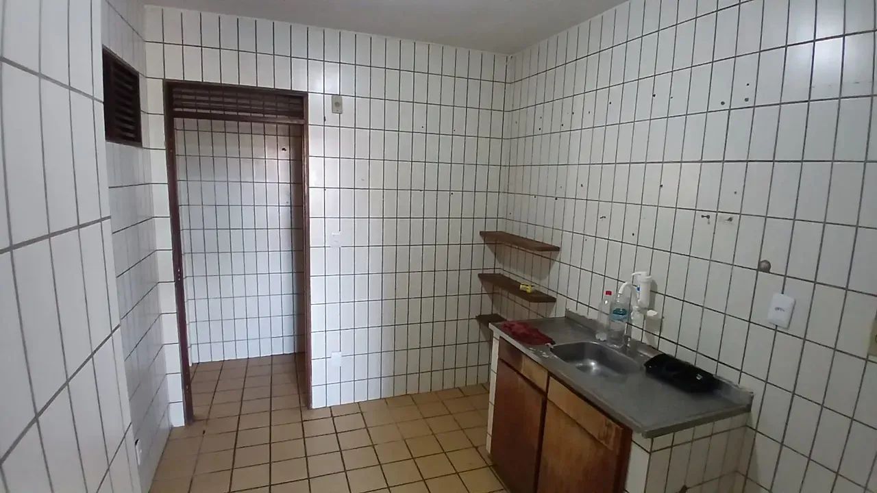 Apartamento para locação no Brisamar, excelemte oportunidade, ( escada), 1° andar, 100m². - Foto 12