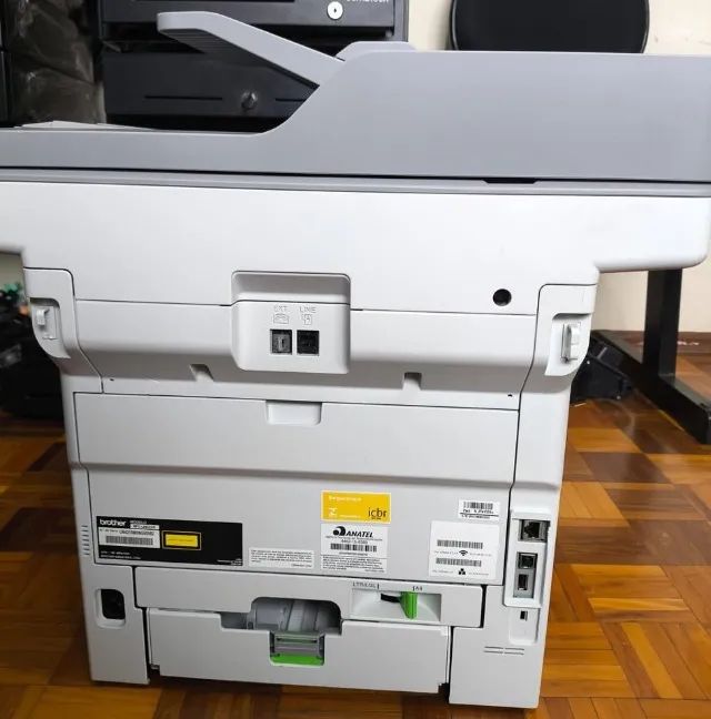 Impressora 3 em 1 Brother laser MFC-L6902DW - Foto 3