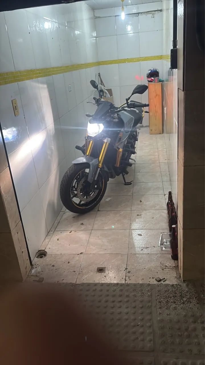 MT 09 - 2016 - Foto 2