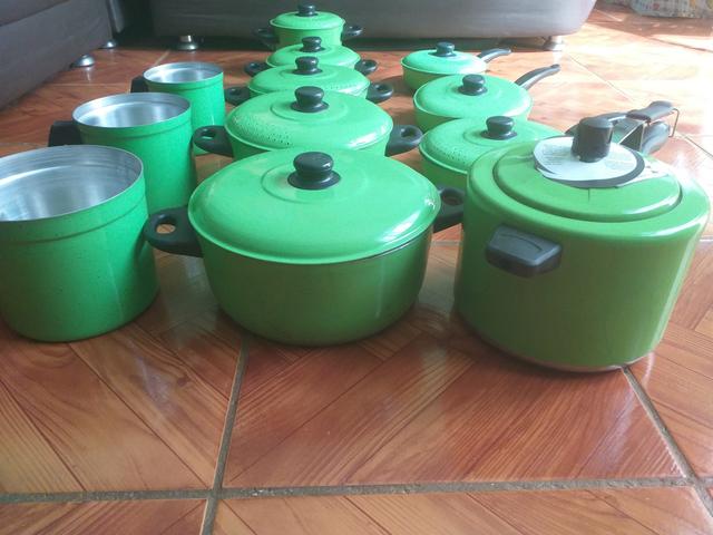 Kit panelas com 12 peças