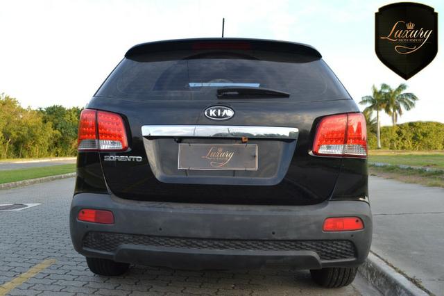 Kia Sorento EX2 Preta + Teto Solar & Couro - Foto 10
