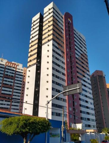 Apartamento no Cambeba, Andar Alto, Excelente Localização