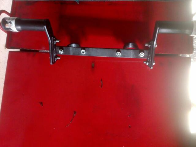 Slider da cb Twister 250 (nova) pra vender logo. whatsapp *