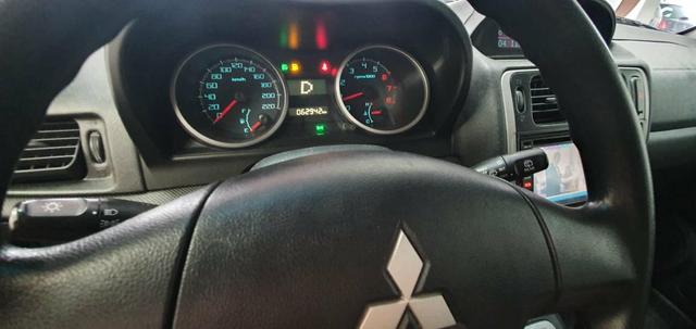 Pajero 2016 top 43.800 financiado+pequena entrada - Foto 2