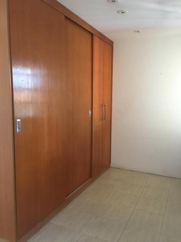 RC00003 - Casa com 02 andares em Itapuã - Foto 10