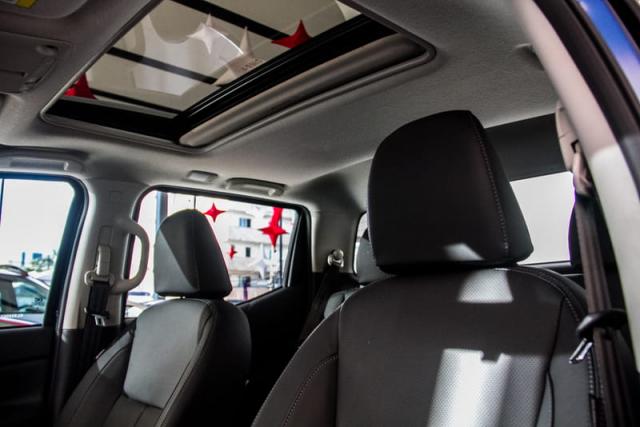 NISSAN FRONTIER 2.3 LE AT 4X4 - Foto 10