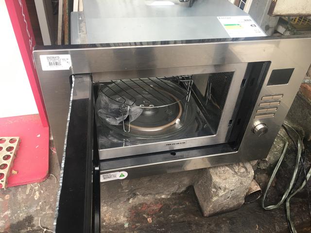 Microondas de embutir Franke modelo Smart 60. Novo!!!! Precisa colocar o vidro frontal - Foto 3