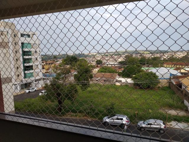 Vendo apartamento em excelente localização - Araxá - Foto 13