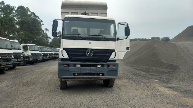 Caminhão Mercedes Axor 3344 K 6x4 caçamba basculante