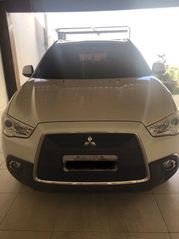 SUV Mitsubishi super conservada - Foto 2