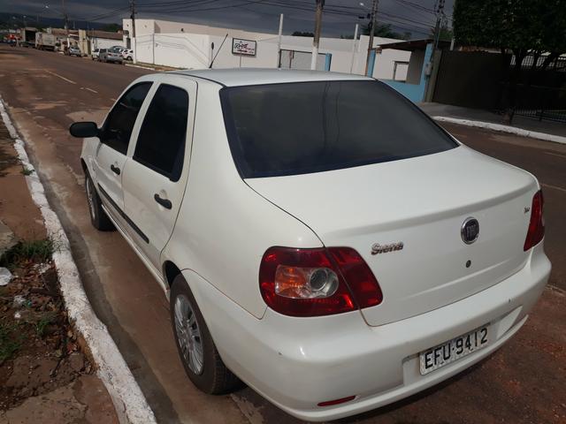 Carro Siena 2010 - Foto 2