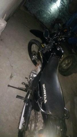 Vendo moto nxr 250 tornado - Foto 3