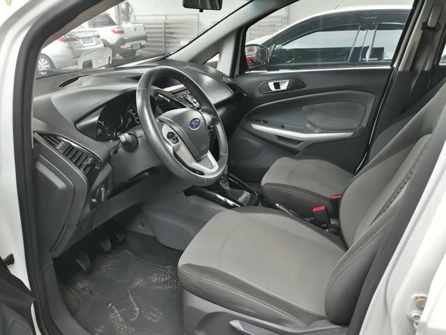 EscoSport Freestyle ANO: 2017 motor 1.6 Faço troca ém carro ou moto - Foto 4