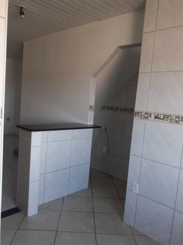 Alugo casa na rua principal Pernambués - Foto 11