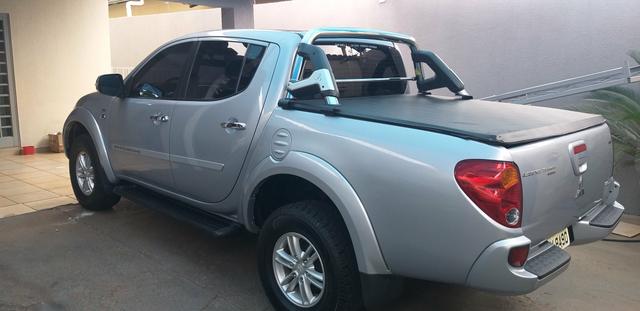 Vende-se L200 Triton 2014/2015 Super nova - Somente por telefone !!!!Ligar - Foto 3