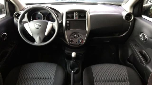 NISSAN VERSA SV 1.6 16V FLEX FUEL MEC. 4P - Foto 9