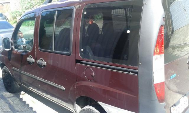 Doblo 2004 motor 1.3 16 V 7 lugares
