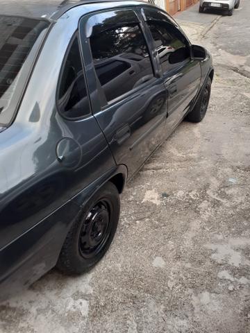 Corsa sedan - Foto 2