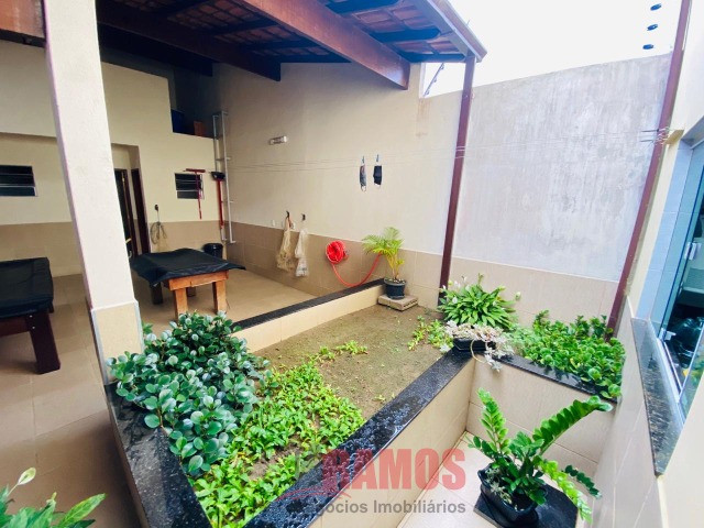 Lindíssima casa de 3 quartos com suíte em colina de laranjeira!! - Foto 3