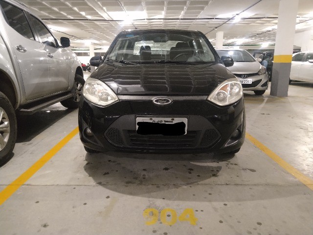 FIESTA SEDAN 2011 CLASS MOTOR 1.6 MUITO NOVO
