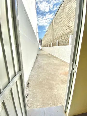 Galpão em Barueri 1.179m construído e 1.300m terreno 26.000 - Foto 4