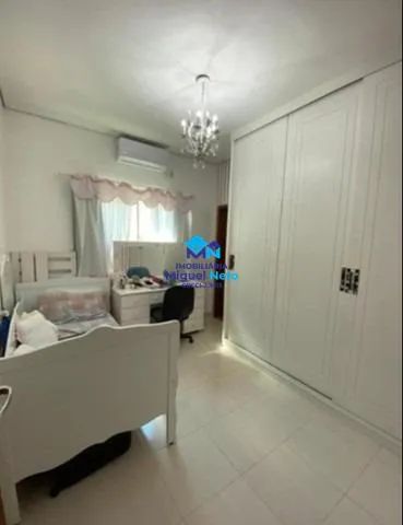 EXCELENTE CASA, 3 SUÍTES, Próximo ao Shopping. - Foto 7