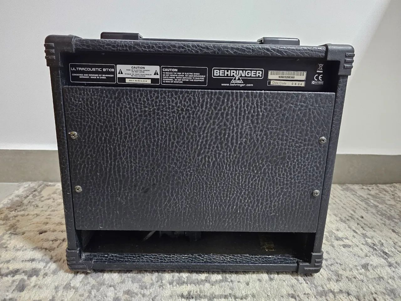 Behringer ULTRABASS BT108 - Foto 2