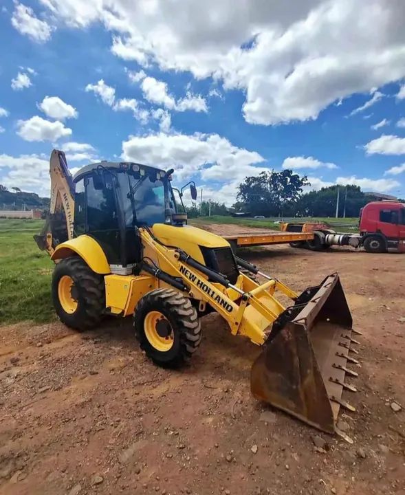 Retroescavadeira 2017 New holland 95b 4x4 *PARCELO NO BOLETO*