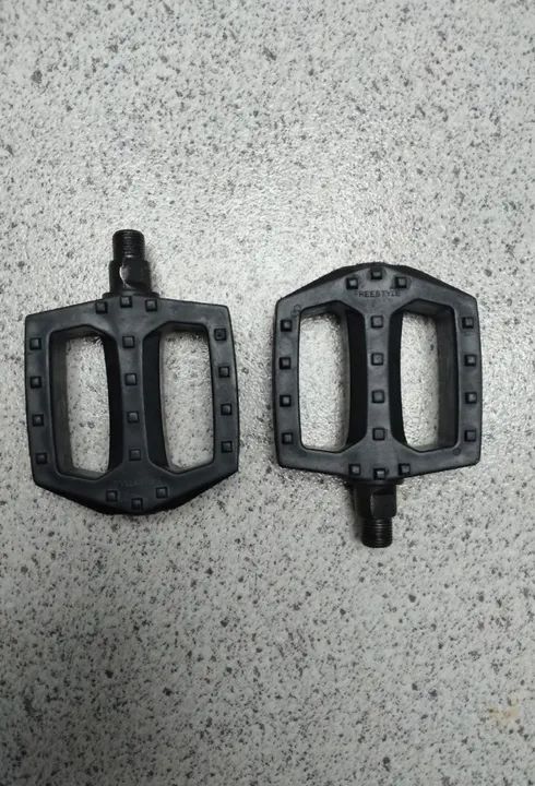 pedais de bicicleta - Foto 2