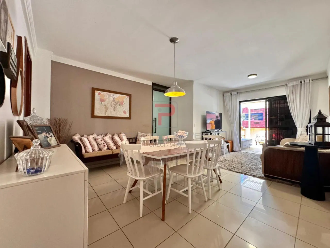 Apartamento com móveis projetados no Jardim Oceania!