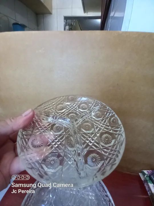 Vendo Jogo de petisqueira de Cristal 
